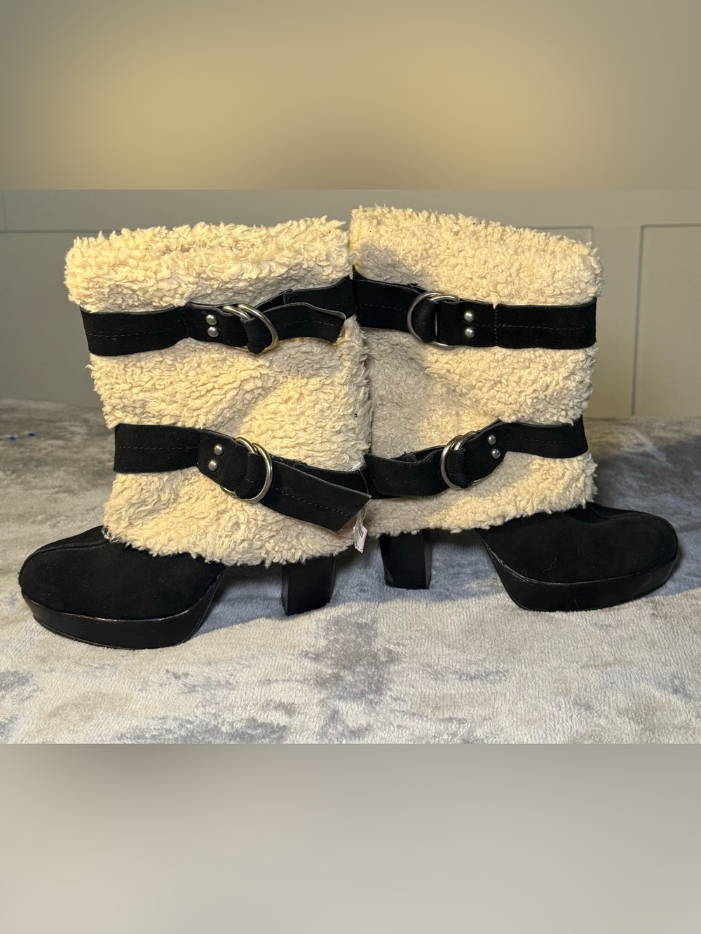 Naughty Monkey Black Suede Shearling-Lined Women's Winter Heel Boots - Size 8